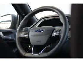 Ford Focus thumbnail 13