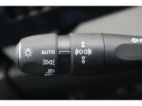 Opel Astra Sports Tourer thumbnail 15