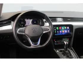 Volkswagen Passat thumbnail 3