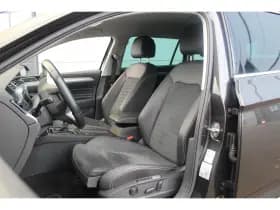 Volkswagen Passat thumbnail 4