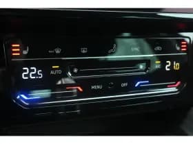 Volkswagen Passat thumbnail 35