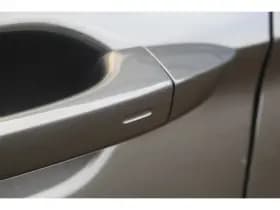 Volkswagen Passat thumbnail 48