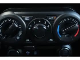 Suzuki Ignis thumbnail 25