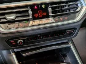 BMW 3-Serie thumbnail 3