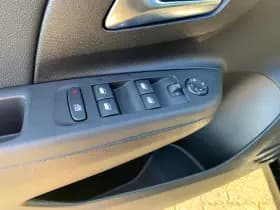 Opel Corsa thumbnail 9