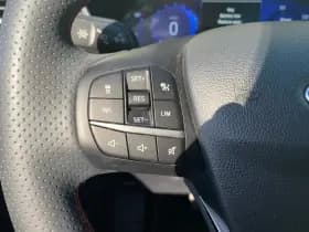 Ford Kuga thumbnail 12