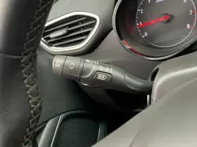Opel Crossland thumbnail 11