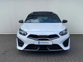 Kia Proceed thumbnail 2