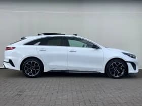 Kia Proceed thumbnail 6