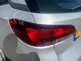 Opel Astra Sports Tourer thumbnail 28