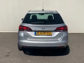 Opel Astra Sports Tourer thumbnail 5