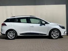 Renault Clio thumbnail 6