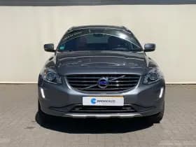 Volvo XC60 thumbnail 2