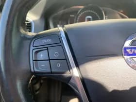 Volvo XC60 thumbnail 12