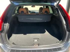 Volvo XC60 thumbnail 41