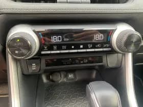 Toyota RAV4 thumbnail 24