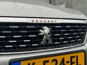 Peugeot 308 thumbnail 3