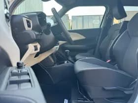 Suzuki Swift thumbnail 21