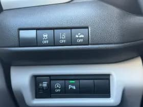 Suzuki Swift thumbnail 33