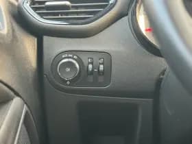 Opel Crossland X thumbnail 28