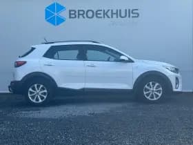 Kia Stonic thumbnail 6