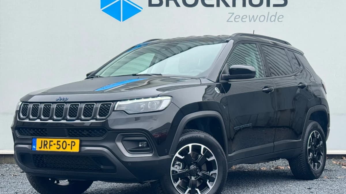 Jeep Compass — foto 1