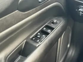 Jeep Compass thumbnail 25