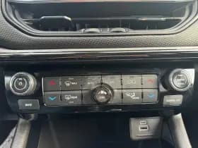 Jeep Compass thumbnail 40
