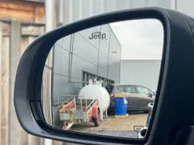 Jeep Compass thumbnail 60