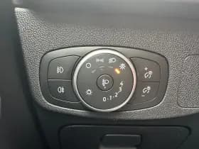 Ford Focus thumbnail 11
