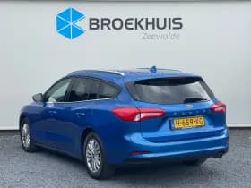Ford Focus thumbnail 3