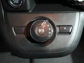 Opel Vivaro thumbnail 17