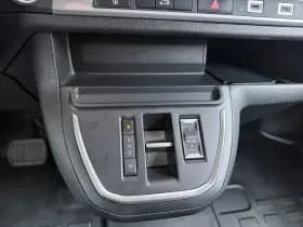 Opel Vivaro thumbnail 21