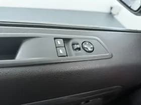 Opel Vivaro thumbnail 26