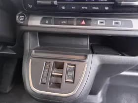 Opel Vivaro thumbnail 31