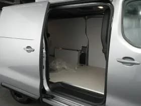 Opel Vivaro thumbnail 30