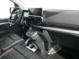 Opel Vivaro thumbnail 3