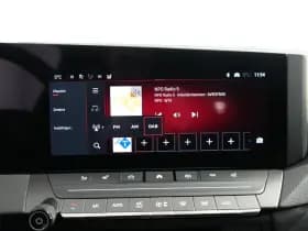 Opel Astra Sports Tourer thumbnail 11