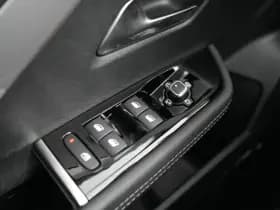 Opel Astra Sports Tourer thumbnail 20