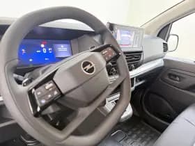 Opel Vivaro thumbnail 13
