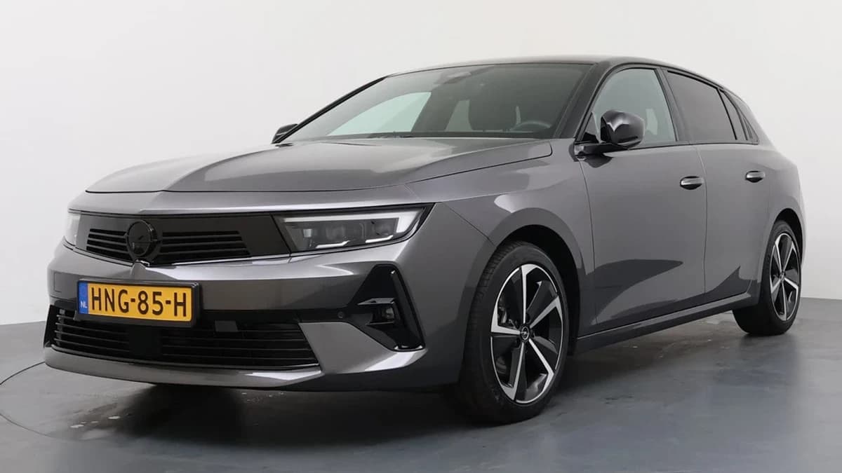 Opel Astra — foto 1