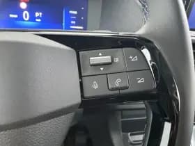 Opel Vivaro thumbnail 23