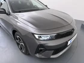 Opel Astra Sports Tourer thumbnail 11