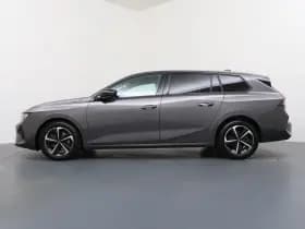 Opel Astra Sports Tourer thumbnail 13