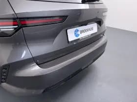 Opel Astra Sports Tourer thumbnail 32