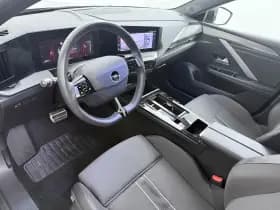 Opel Astra Sports Tourer thumbnail 8
