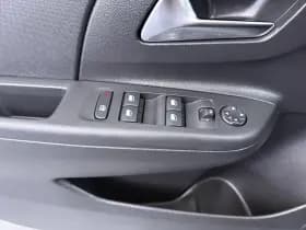 Opel Corsa thumbnail 26