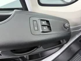 Opel Movano thumbnail 26