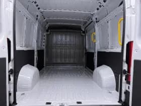 Opel Movano thumbnail 33