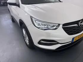 Opel Grandland X thumbnail 11